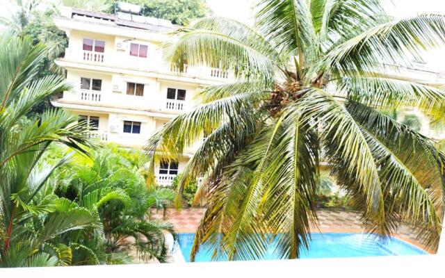 Seacoast Retreat- Lovely 2 BHK apartment with pool