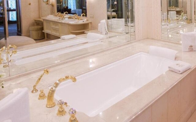 Royal Spa & Hotel Resort