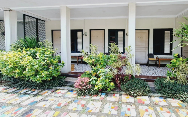 Urbanview Roemah Tanjung Blitar