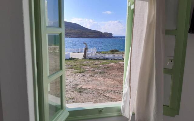 Sunset Studios & Rooms