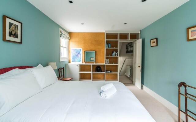 Stylish 3BD Family Home In Shepherd Bush
