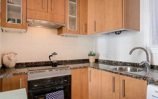 Fantastic 2 Bed Near Plaza Catalunya