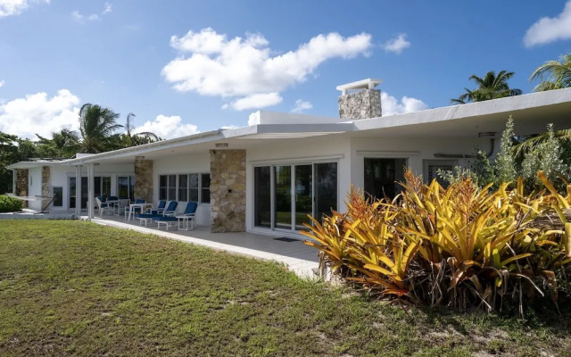 Trident Estate 6 Bedroom Estate