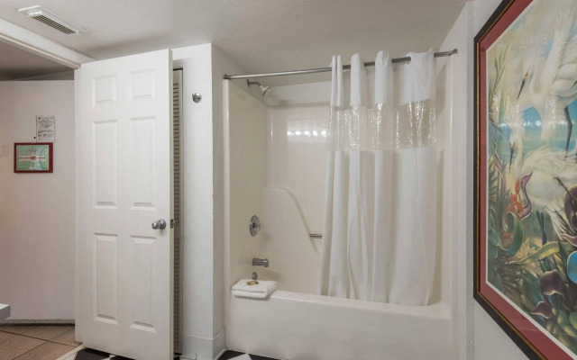 Sunrise Suites Resort