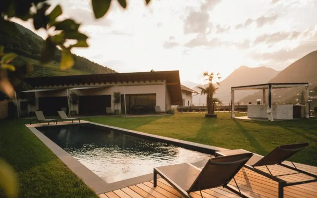 Pitzner - Winery & Suites