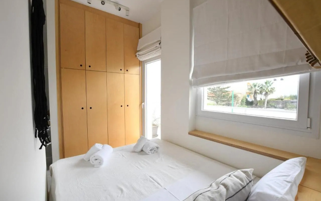 Ammos Suite