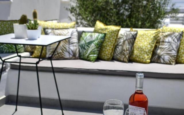 Quartano Luxury Cycladic Residence