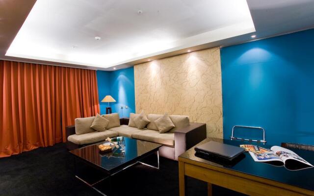 H.M.Hotel