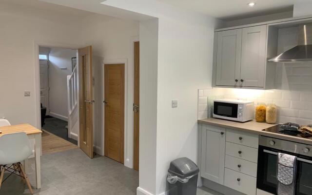 CAERNARFON Quality Townhouse