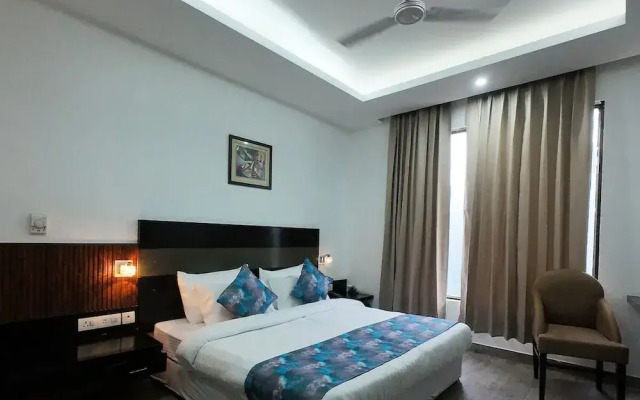 ACE 7 Hotel and Residence