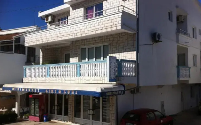 Apartments Liri And Loni