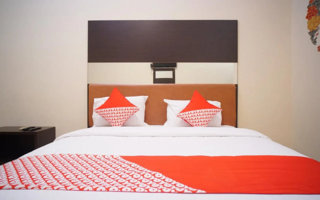 OYO 182 Nugraha Residence