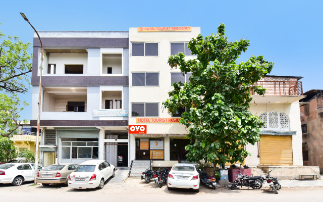 OYO 88736 Hotel Tourist Residency