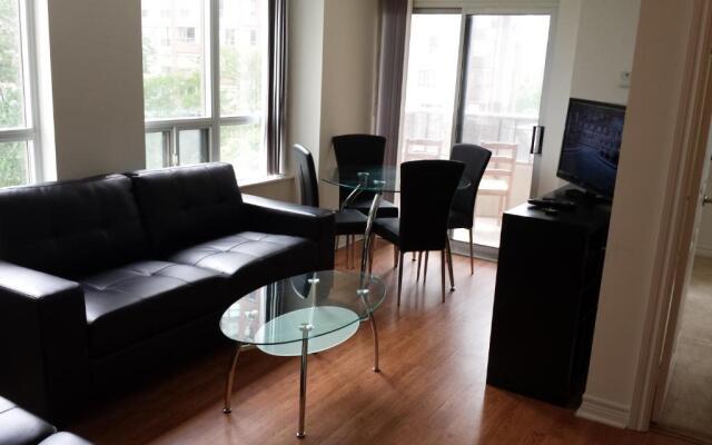 2 Bedroom 1 Bathroom Prime Location in Mississauga