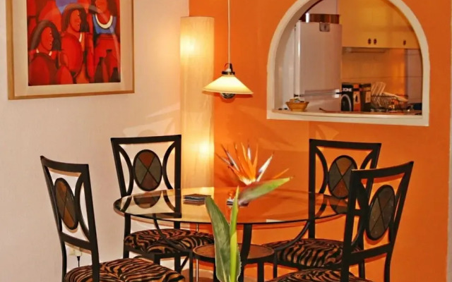 Well Maintained House in Chayofa With Pool