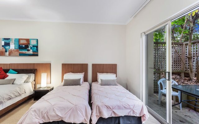 Zenith Studio Unit 3, 10 Messines Street