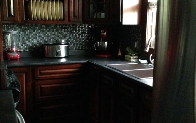 Dolan's Inn & Suites Tatamagouche