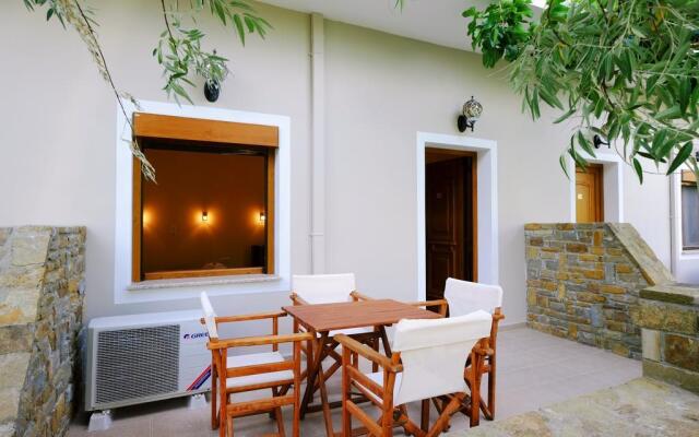 Platys Beach Hotel