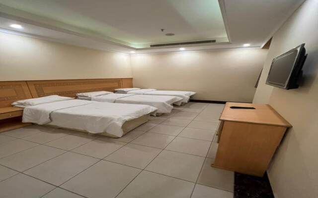 OYO 651 Jawhrat Fareas 2 Hotel