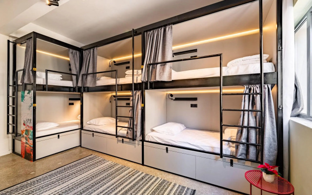 Athens Hub Hostel