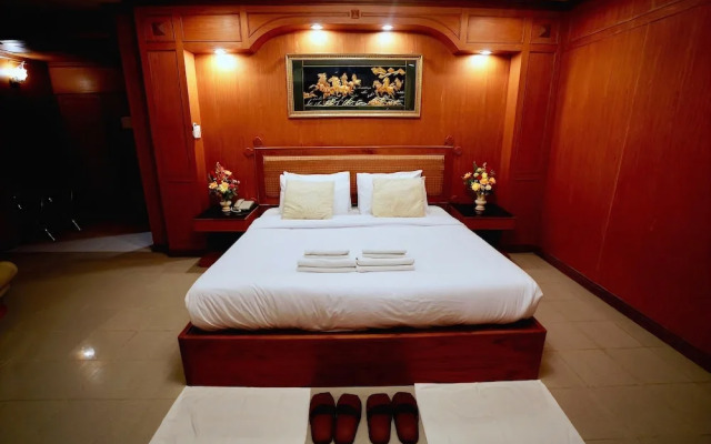 Rimchan Resort Hotel