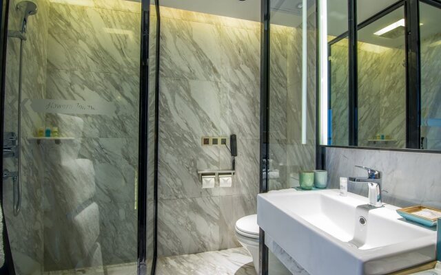 Howard Johnson Riverview Hotel Guangzhou