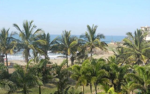 Boulevard 105