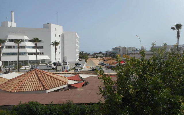 Kkaras Hotel