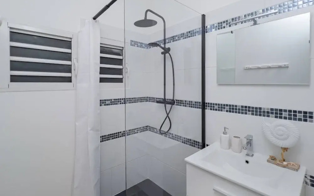 Crystal Beach Suite