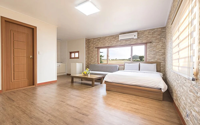 Seogwipo Sanbangsan ae Pension