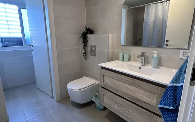 Sea Breeze Netanya Retreat by Sea N Rent