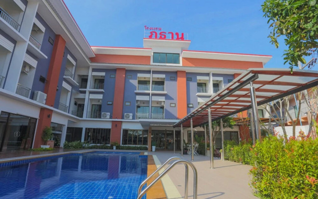 Phuthan Hotel