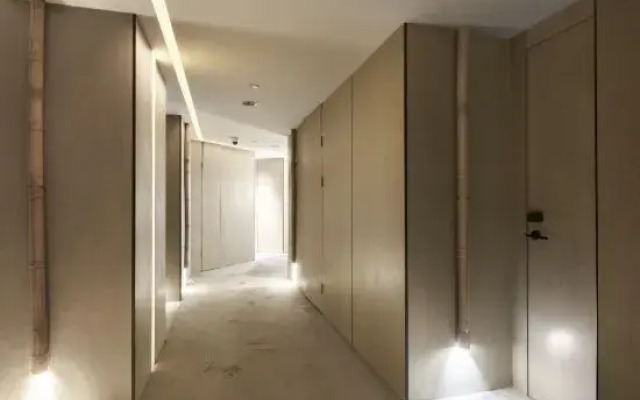 Yanzhu Yishe Guoyun Hotel (Zhengzhou CBD Exhibition Center)