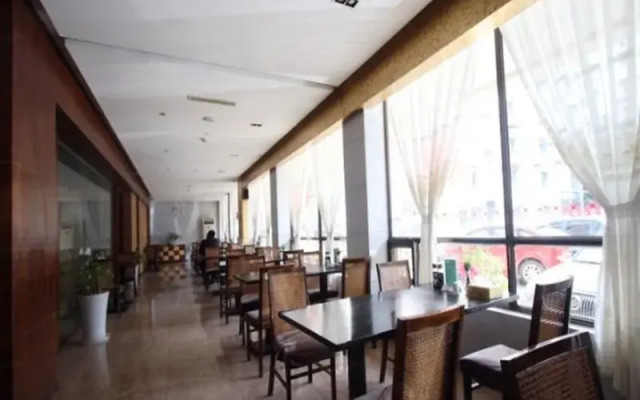 Jinjiang Inn