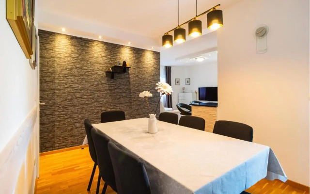 Holiday Home Dicmo with Fireplace 02