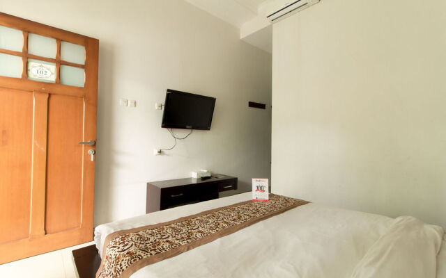 RedDoorz @ Burangrang