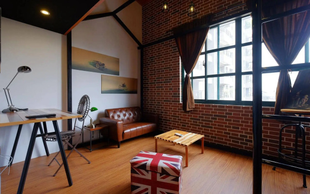 Baker Street Design Inn