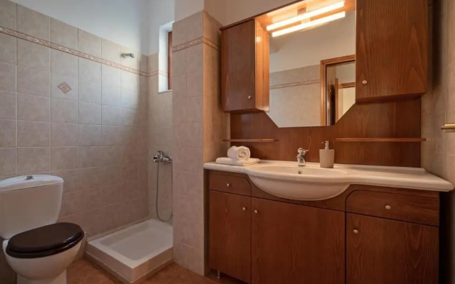 Grandpas House Agia Pelagia