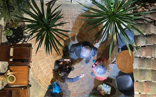 PIA homestay - Tours & Motorbike rentals