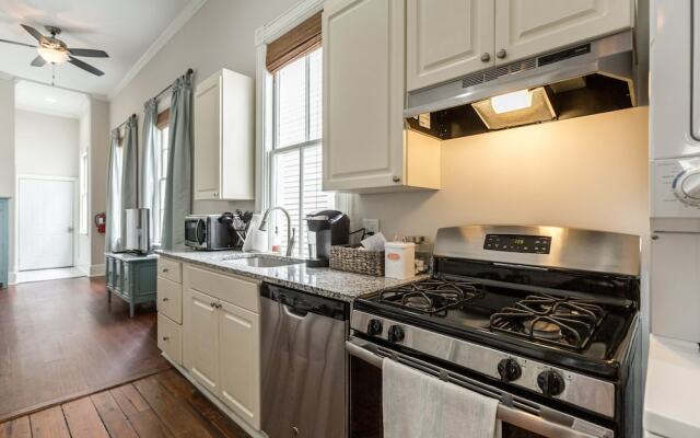 Historic Downtown Home Close to Everything!