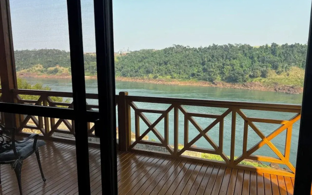 Costa del Sol Iguazú Suites for couples
