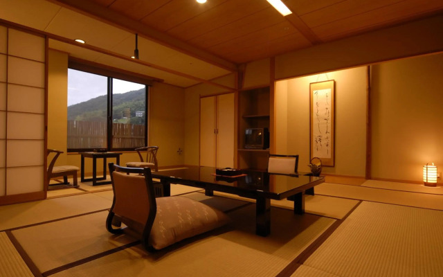 Mizu no Sato Marukyu Ryokan