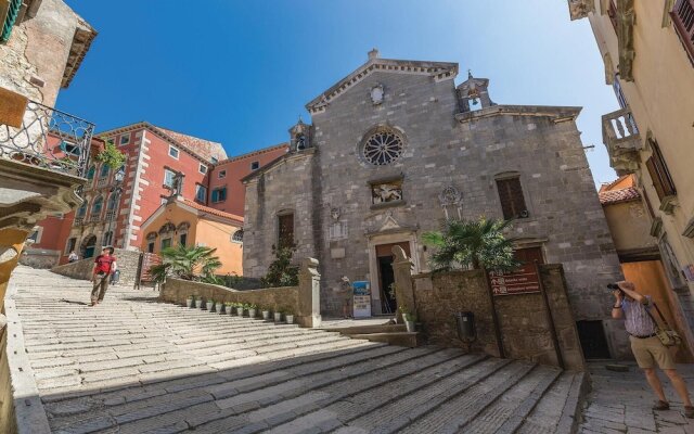 Amazing Home in Labin With 2 Bedrooms and Wifi