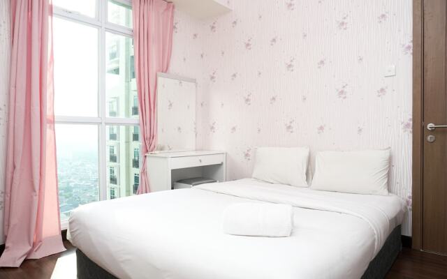 Comfy 2BR Puri Orchard Apartment