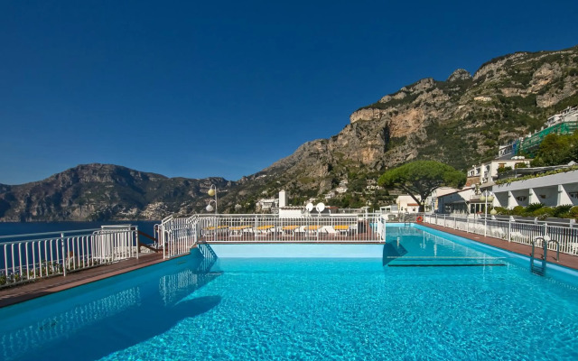 Hotel Tramonto d'Oro