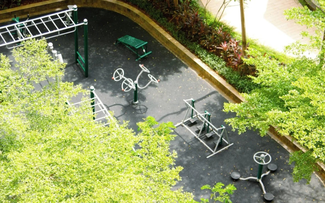 Comfort And Strategic 2Br At Springlake Summarecon Bekasi Apartment