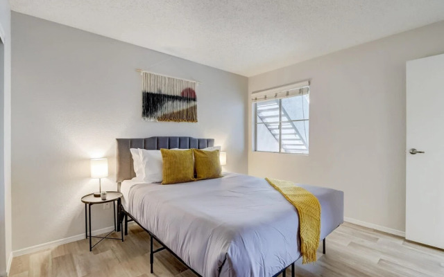 FRONTDESK Jade Scottsdale Apts Central Scottsdale