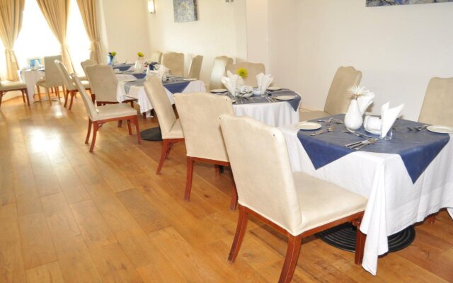 The Strand Hotel