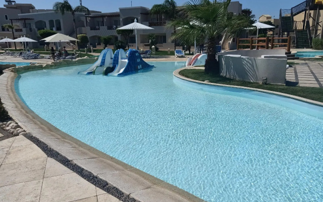 JAZ Casa Del Mar Resort