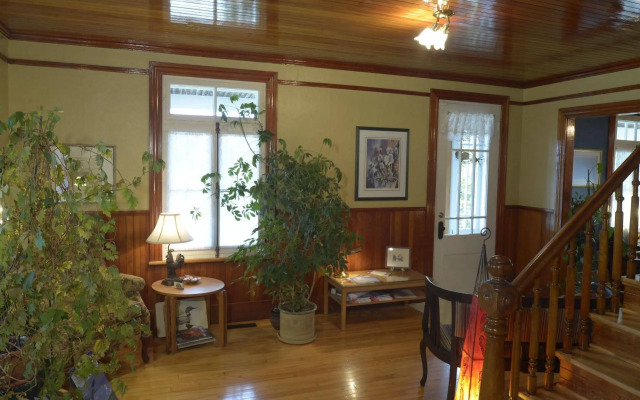 Auberge A La Chouenne